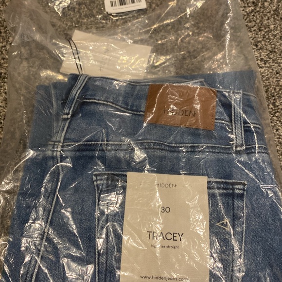 Hidden Jeans - Picture 2 of 4